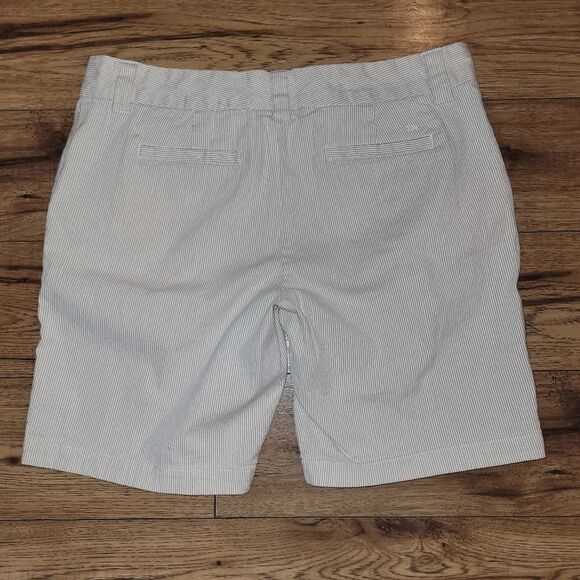 Tommy hilfiger shorts size 14 - Picture 2 of 3